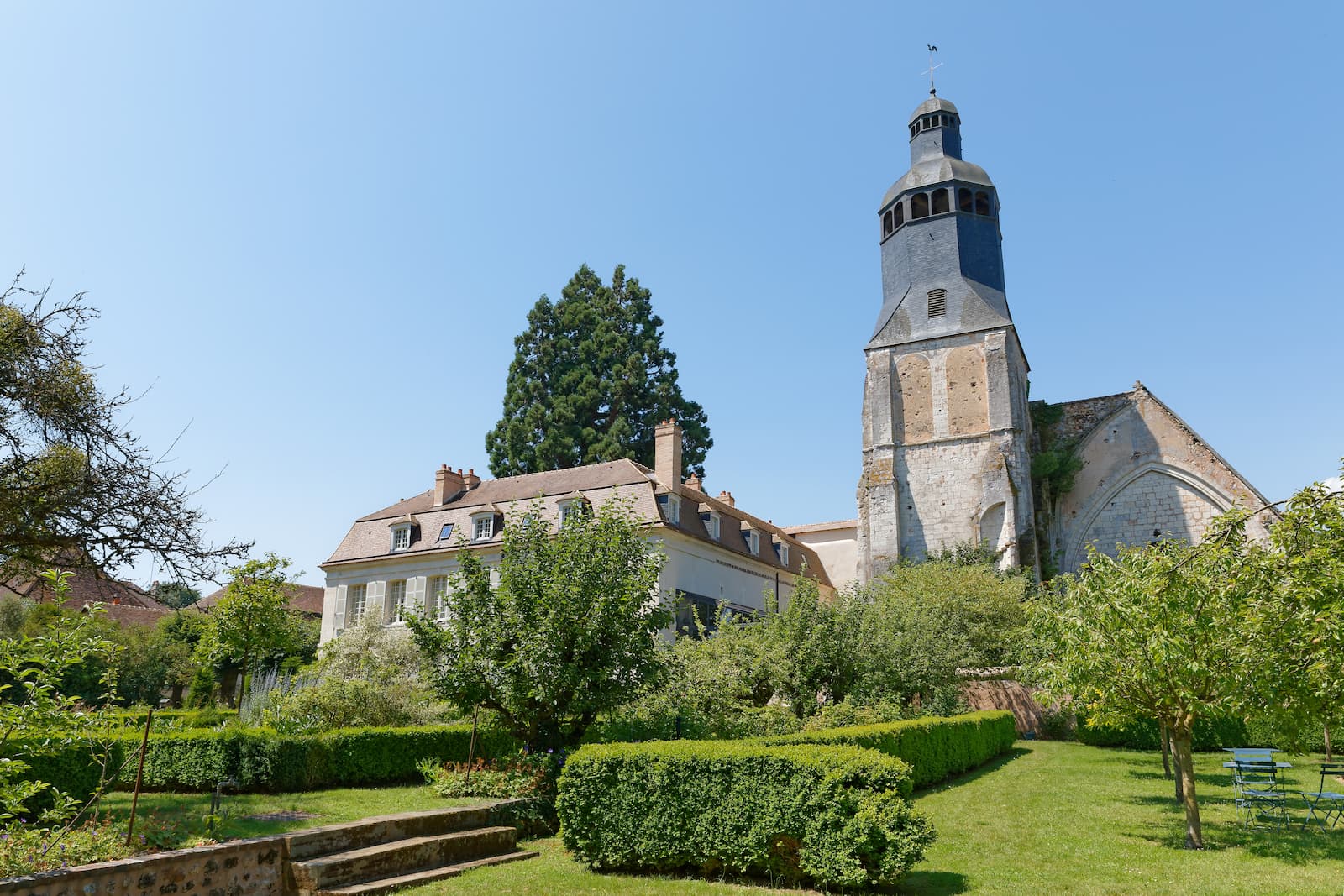 Collège Royale de Thiron-Gardais