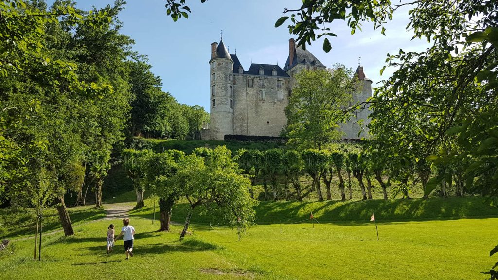 Château de Saint-Brisson