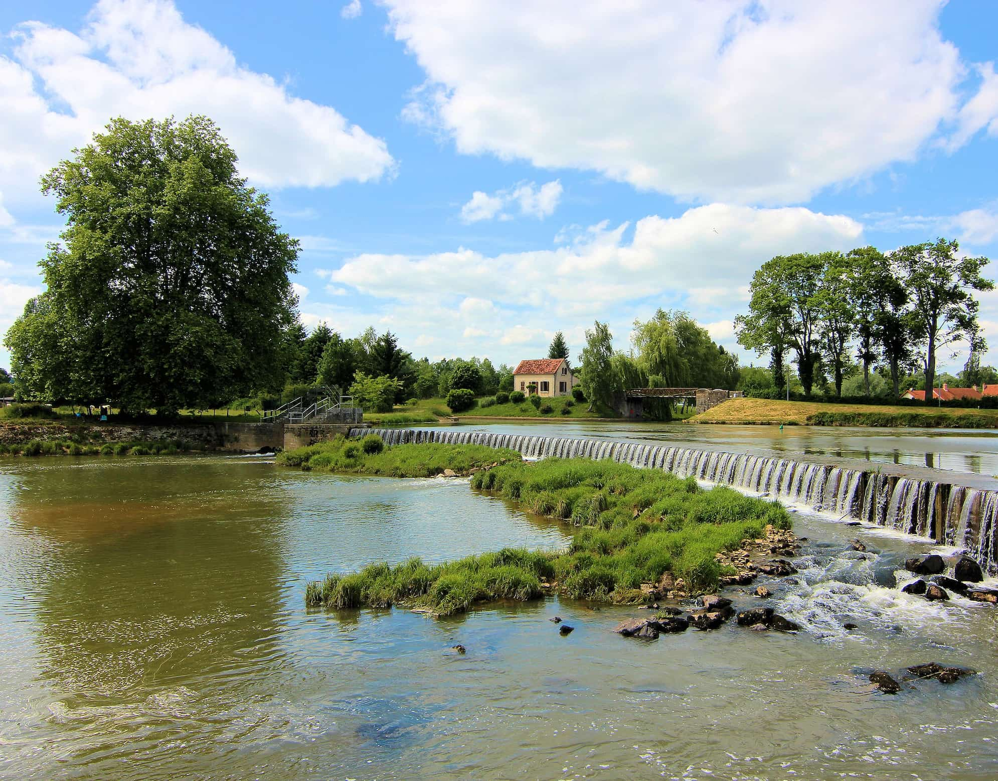 Barrage Cercy-la-Tour © Stéphane Vallé