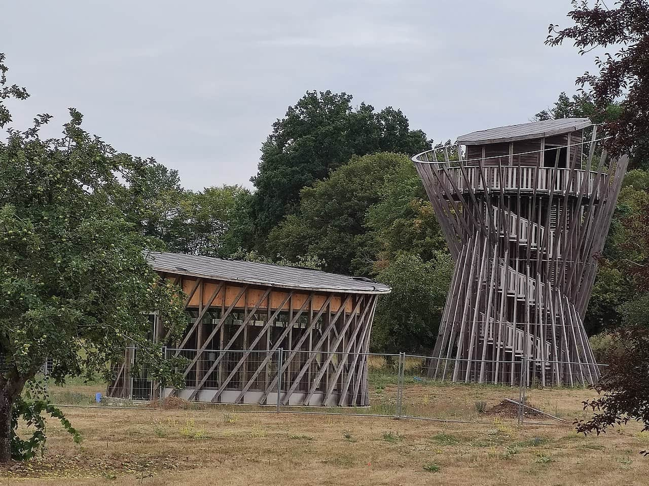 Village de Murlin dans la Nièvre, au cœur de la forêt des Bertranges