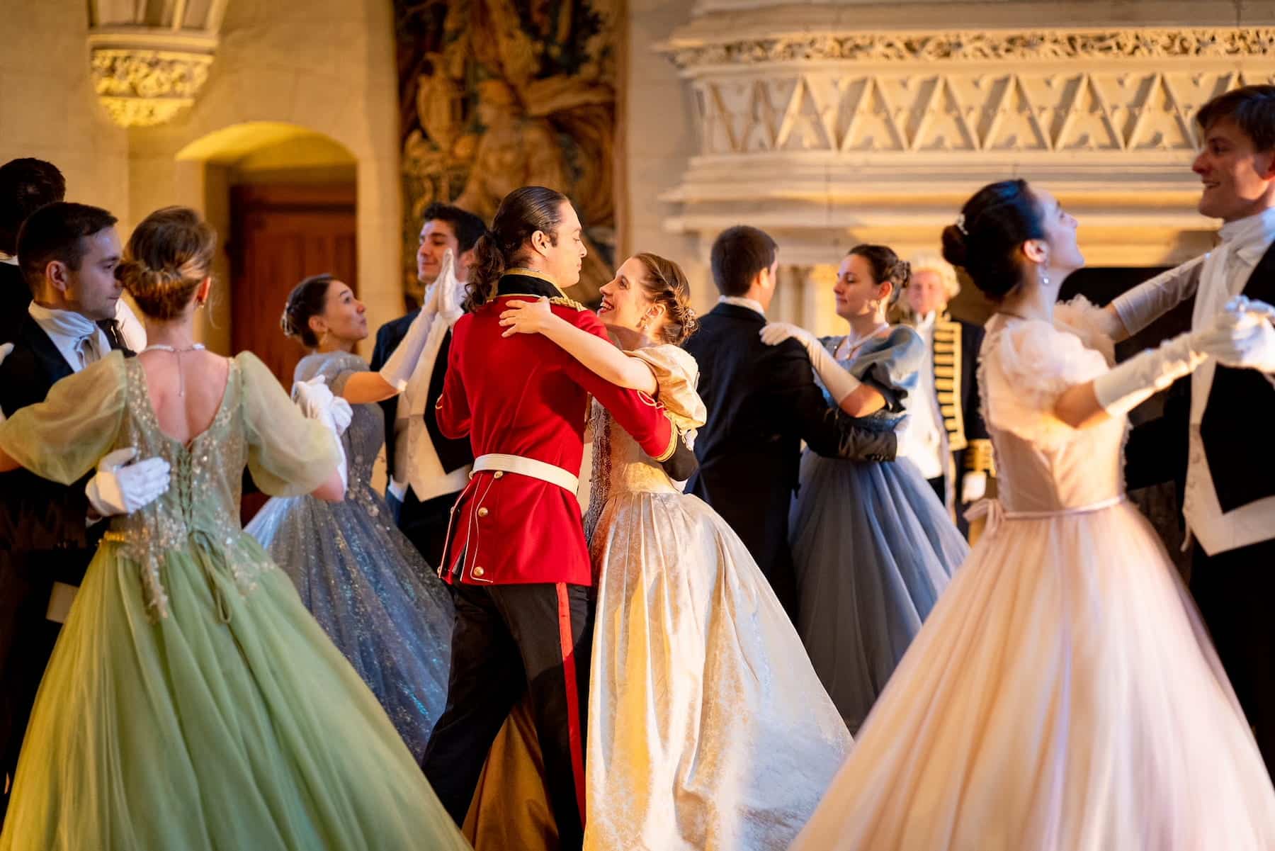 Spectacle la Belle et la Bête au château du Plessis-Bourré