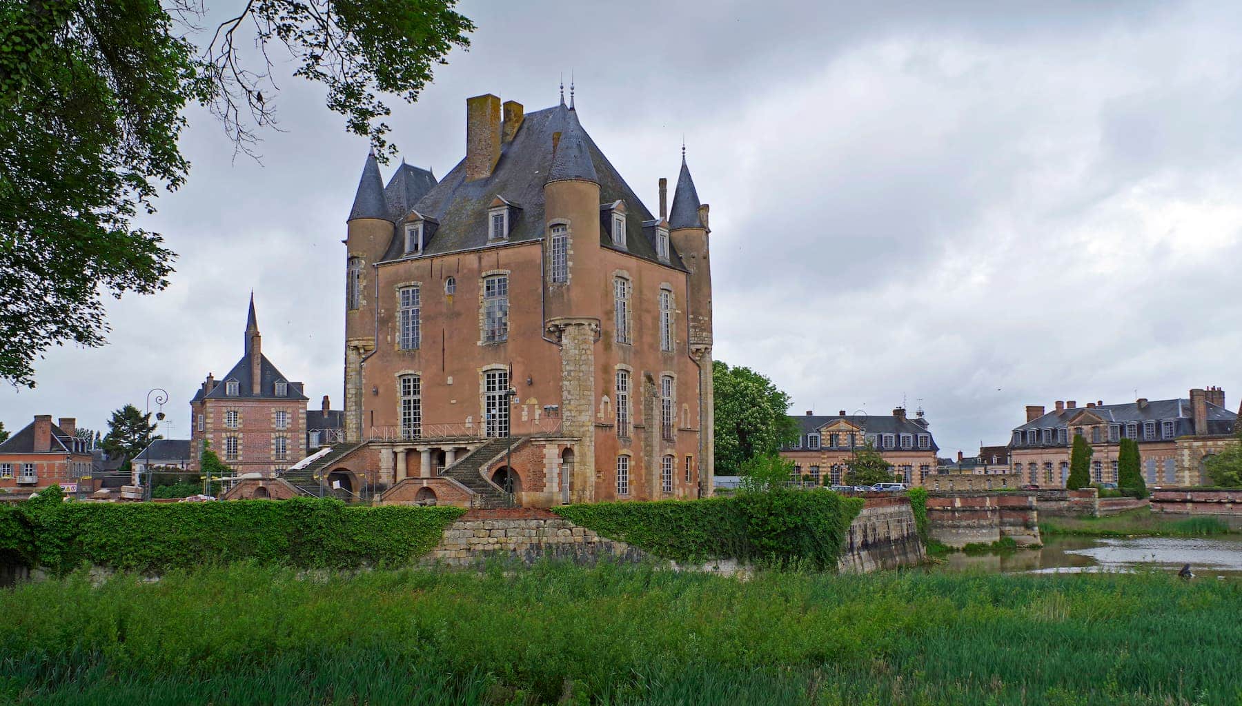 Le château de Bellegarde