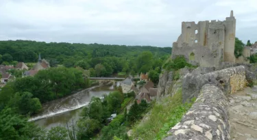 Angles-sur-l'Anglin dans le Poitou