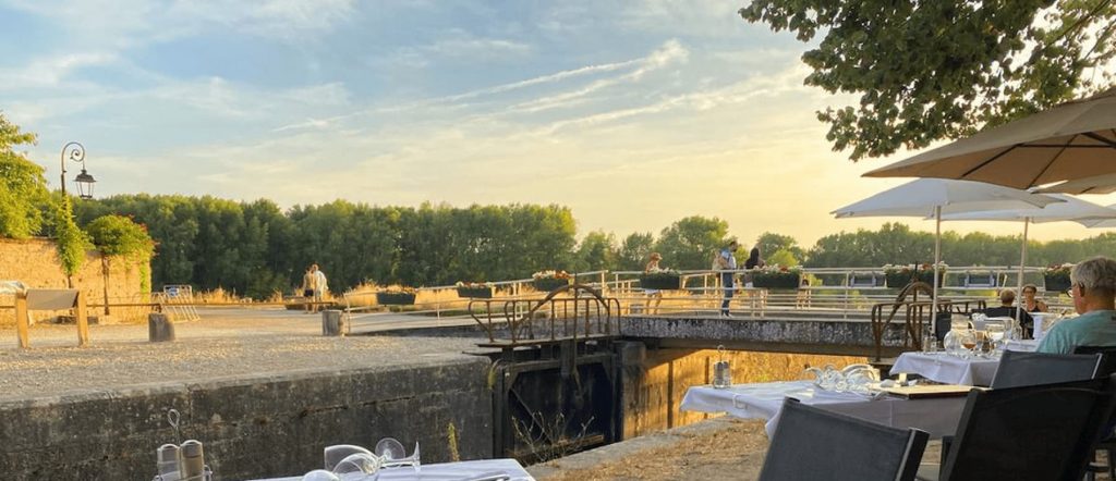 terrasse en bord de Loire