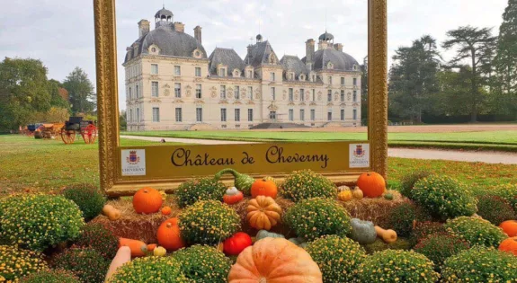 chateau-de-cheverny-automne