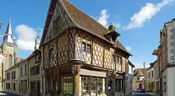 Vivez la fête du Cuir et du Parchemin !