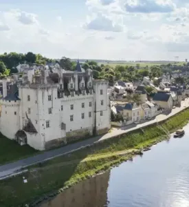 Montsoreau-miniature-AdobeStock_437061922