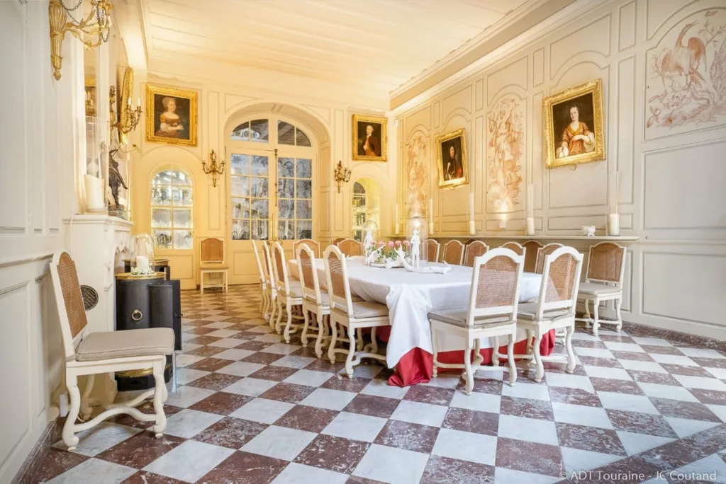 saison-chateau-champchevrier