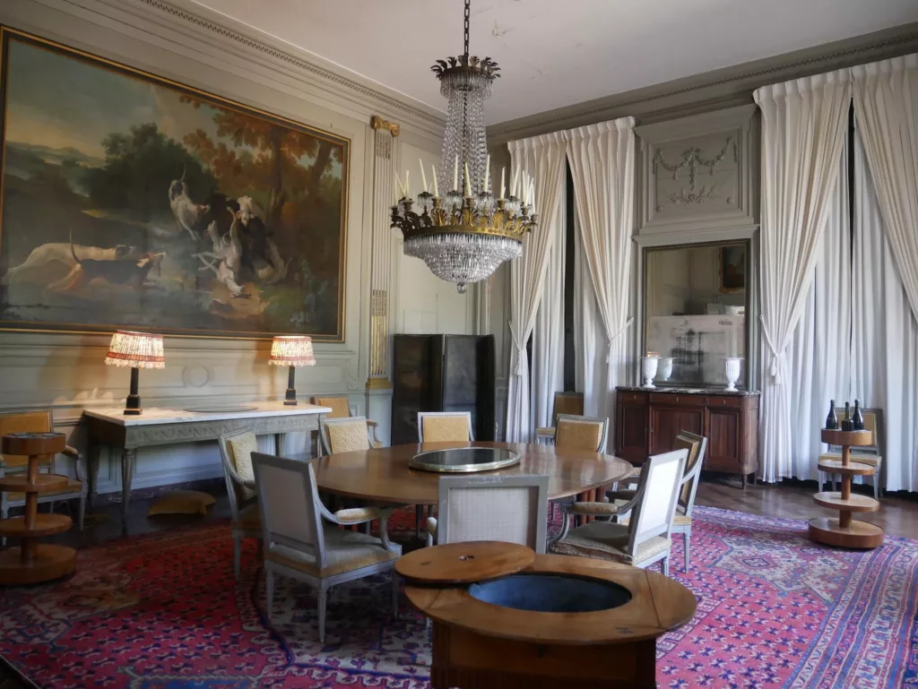 Chateau-de-Bouges-24-VTreney_CRTCentreValdeLoire Château de Bouges intérieur