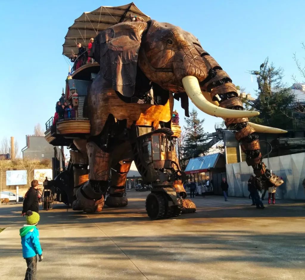 elephant-machine-de-l-ile-nantes-idee-sortie-vacances-famille-février-hiver-loire-atlantique
