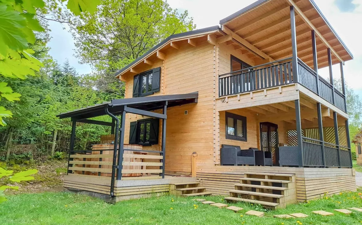 Rendez-vous au « Domaine de la Cabane Verte » au lac des Settons Crédit photo : Domaine de la Cabane Verte