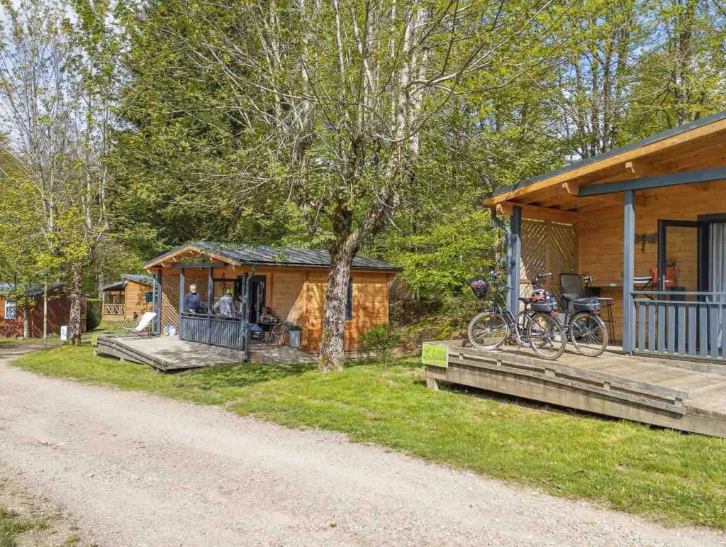 Rendez-vous au « Domaine de la Cabane Verte » au lac des Settons
Crédit photo : Domaine de Cabane Verte
