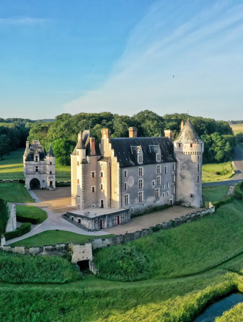 Château de Montpoupon chateau de loire