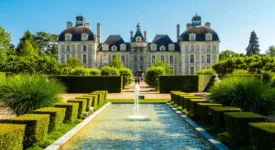chateau de cheverny - chateau de la loire - my loire valley