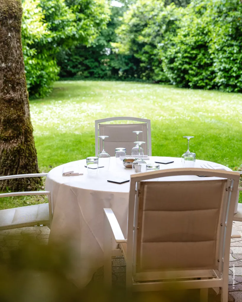 coté saveurs restaurant gastronomique la Chapelle-Saint-Mesmin table