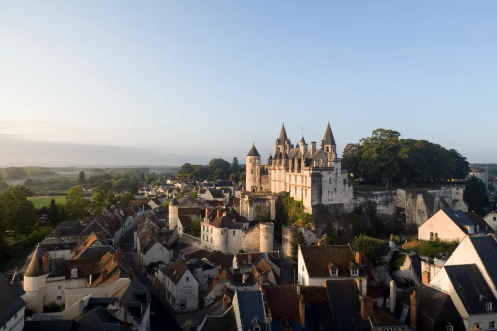 Cité Royale de Loches au coucher du soleil