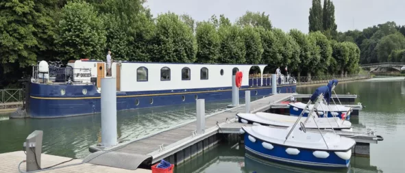 Bateaux accostés au port Mille Sabords