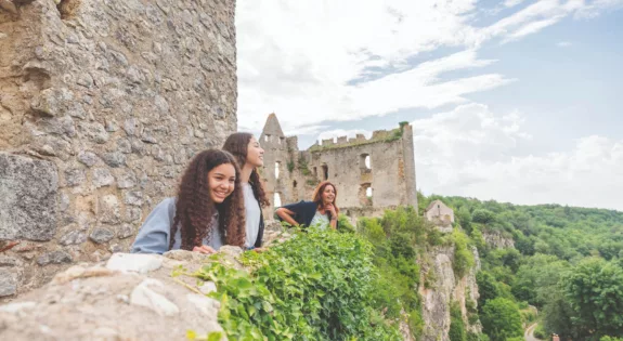 La_Forteresse_d_Angles-sur-l_Anglin-LibelLab-vienne