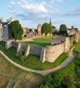 Photo sainte suzanne Damien Trohel