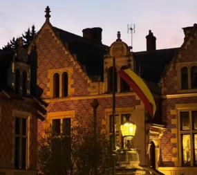 Bannière Hotel Groslot Orleans 45 cc My Loire Valley Eve N