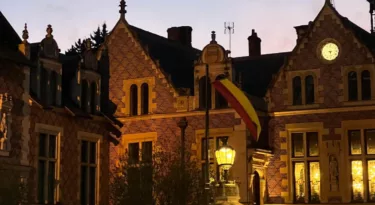 Bannière Hotel Groslot Orleans 45 cc My Loire Valley Eve N