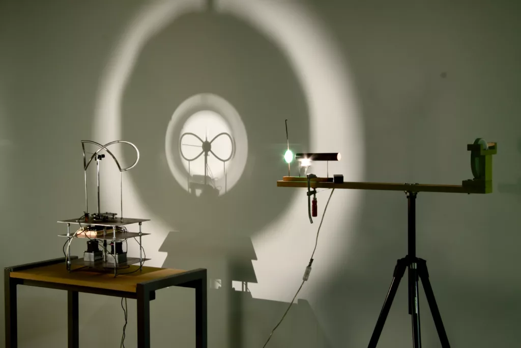 Csorgo_Attila_Atelier Calder_Photo-Guillaume_Blanc