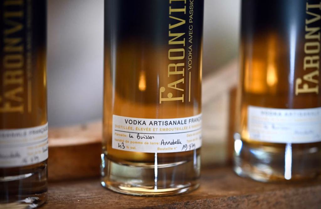 Vodka Artisanale cc Distillerie Faronville