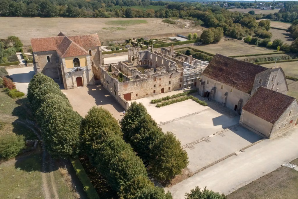l’Abbaye de Fontmorigny