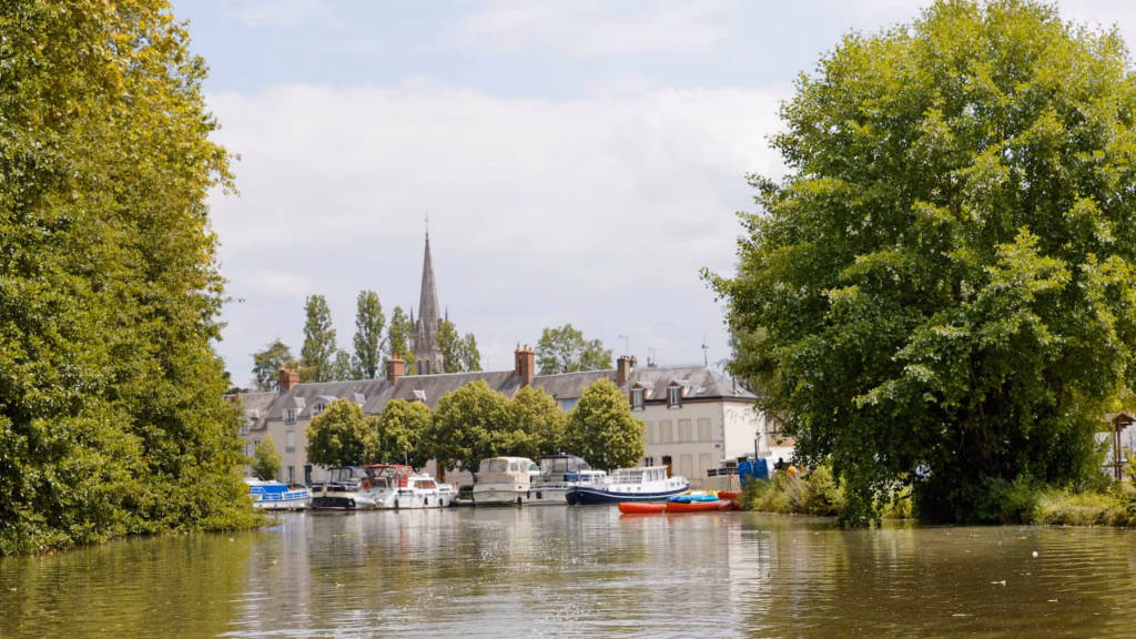 Briare port